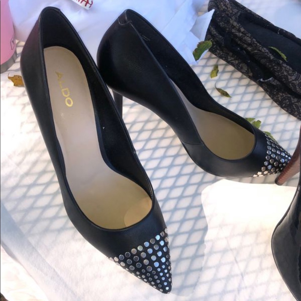 Size 9 Aldo Stud Heels
